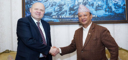 ऊर्जामन्त्री दीपक खड्कासँग नेपालका लागि रसियाका राजदूत एलेक्सी नोभिकभको शिष्टाचार भेटवार्ता