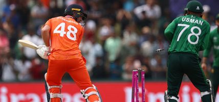 टी-२० विश्वकप: नेदरल्याण्डसले पाकिस्तानलाई दियो १४८ रनको लक्ष्य