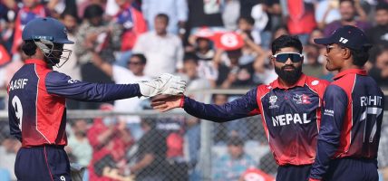 इङल्याण्डसँग नेपाल ४ रनले पराजित