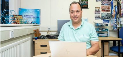 एनआरएनएमा पैसा, शक्ति र राजनीति हावी हुनुहुँदैनः अध्यक्ष डा. हेमराज शर्मा