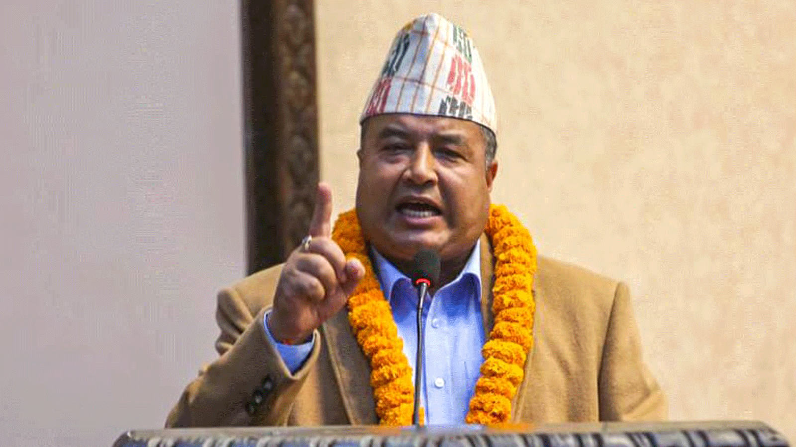 केटा मान्छेसहित केही महिलाले मेरो श्रीमतीलाई गालीगलौज र हातपात गरे : महेश बस्नेत