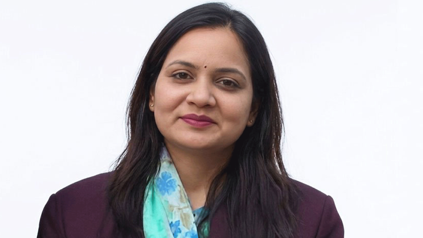 जलेका गाडीको नाममा इन्धन दुरुपयोग : अनुसन्धान गरी कारबाही गर्न मन्त्री मेहताको निर्देशन