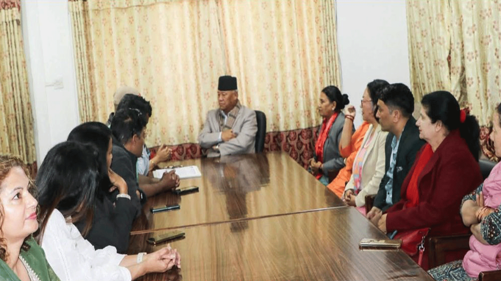 निजी सञ्चारमाध्यमलाई सरकारी विज्ञापन नदिने सरकारको निर्णयप्रति गम्भीर आपत्ति