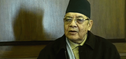 सरकारले १५ दिनमा तलब दिँदा अब कर्मचारीको एक रुपैयाँ पनि बच्दैन: वामदेव गौतम