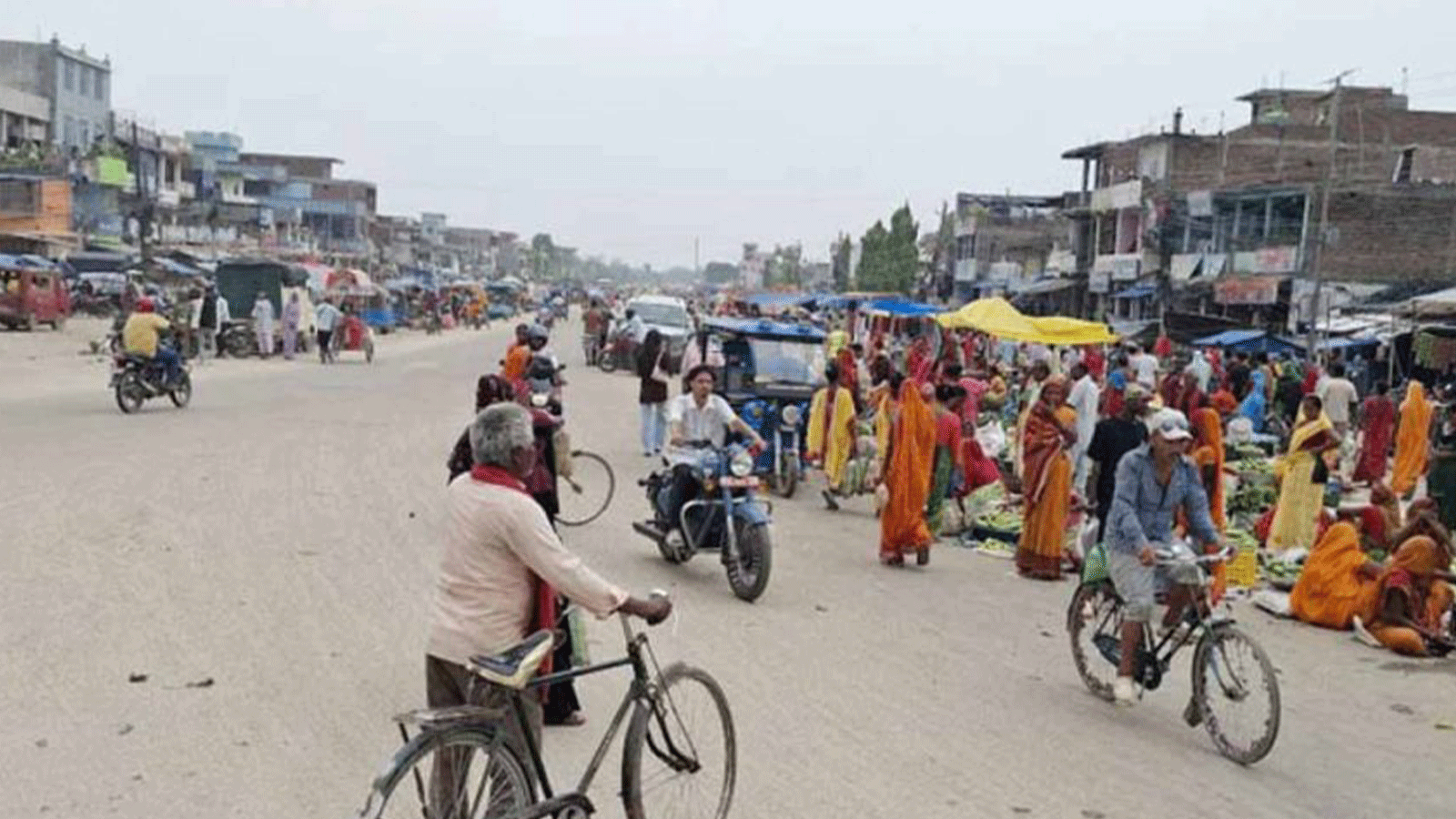 हाटबजार व्यवस्थित बनाउने नगरपालिकाको तयारीपछि लहानका व्यवसायी आन्दोलित हाटबजार व्यवस्थित बनाउने नगरपालिकाको तयारीपछि लहानका व्यवसायी आन्दोलित