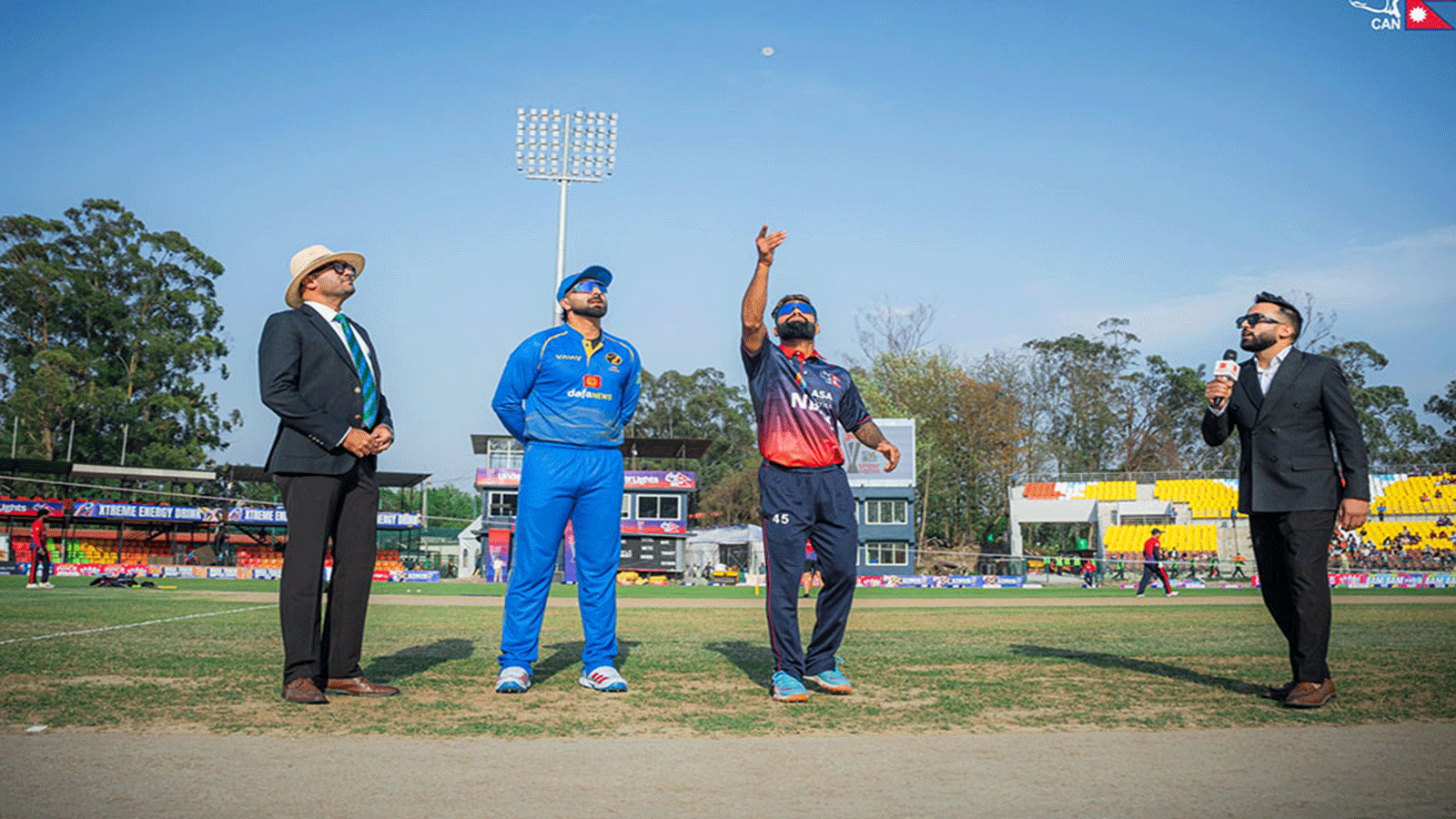 युएईविरुद्ध टस जितेर पहिला ब्याटिंग गर्दै नेपाल