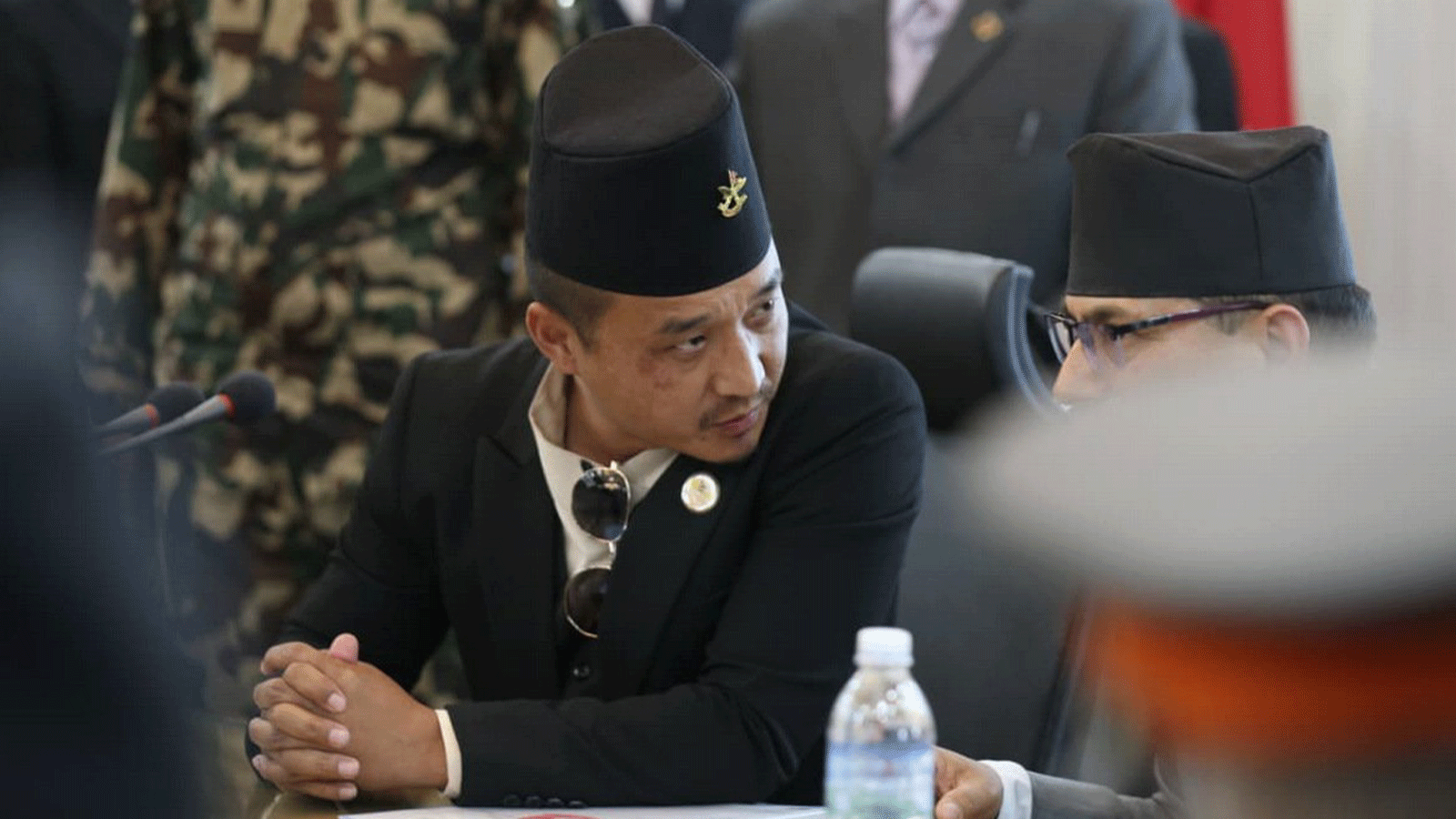 गृहमन्त्री गुरुङलाई कारबाही गर्ने सम्बन्धमा रास्वपाभित्र छलफल, केन्द्रीय समितिले निर्णय गर्ला ?