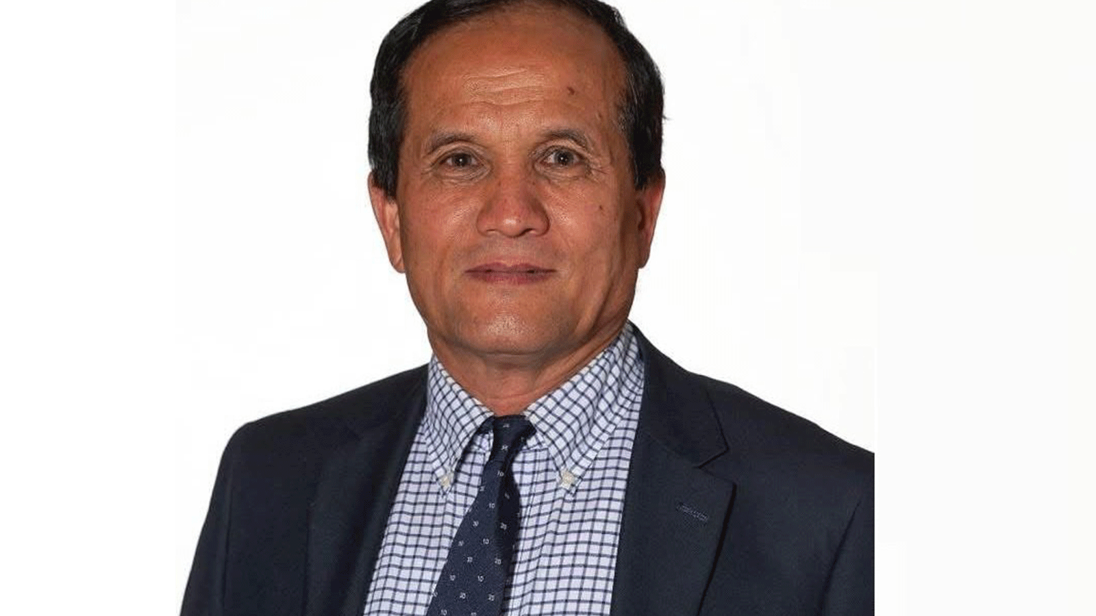 बेलायतस्थित नेपाली मूलका  पूर्व उपमेयर भन्छन्, ‘नेपालमा जनप्रतिनिधिहरूको सङ्ख्या उल्लेख्य रूपमा घटाउनु पर्छ’