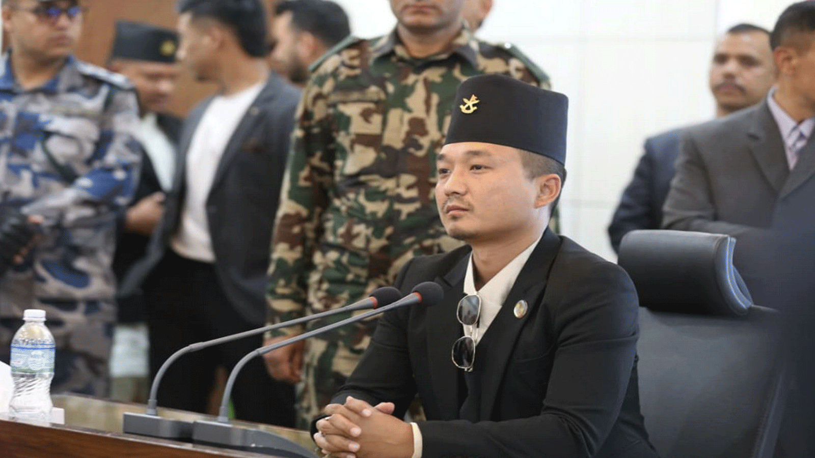 गृहमन्त्री बनेको २६ दिनमै गृह मन्त्रालयबाट बाहिरिए सुधन गुरुङ