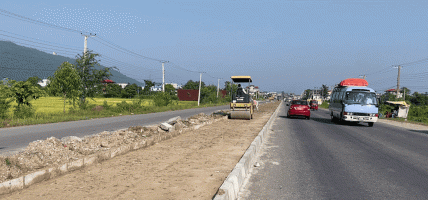 महेन्द्र राजमार्गको चुरियामाई क्षेत्रका अवैध घर/टहरा हटाउन सडक डिभिजन हेटौँडाको अल्टिमेटम