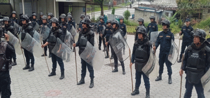 कास्की प्रहरीको रातभर १० घण्टे स्वीप अप्रेसन, १२२ जना प्रकाउ