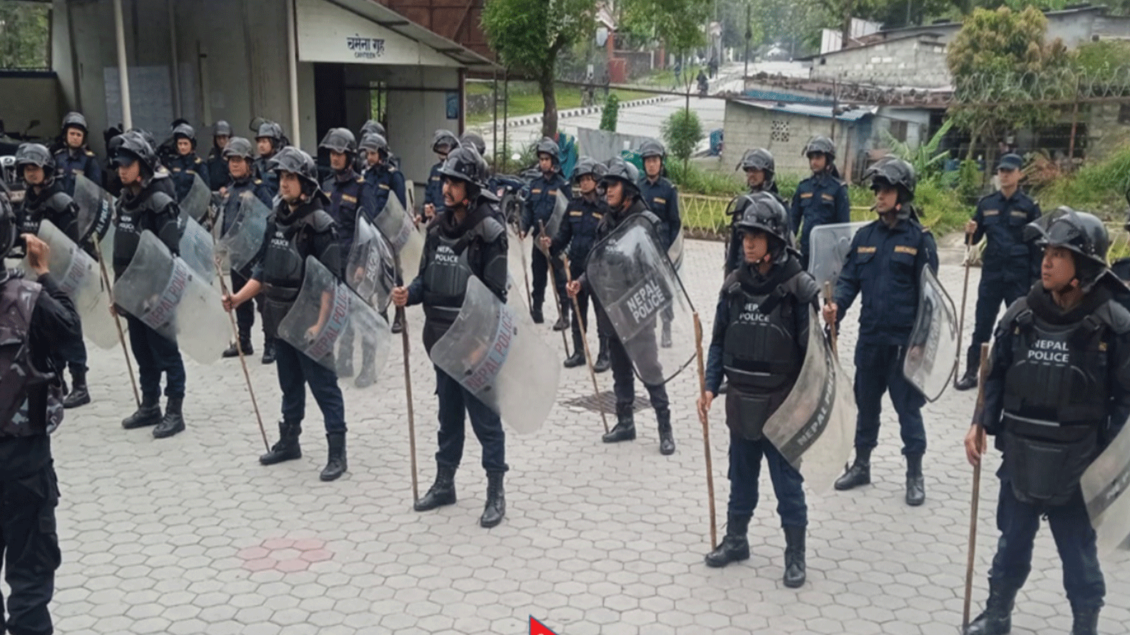 कास्की प्रहरीको रातभर १० घण्टे स्वीप अप्रेसन, १२२ जना प्रकाउ