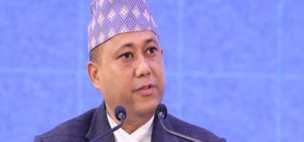 हिमाल र महासागरको सम्बन्ध अविभाज्य छ- मन्त्री खनाल