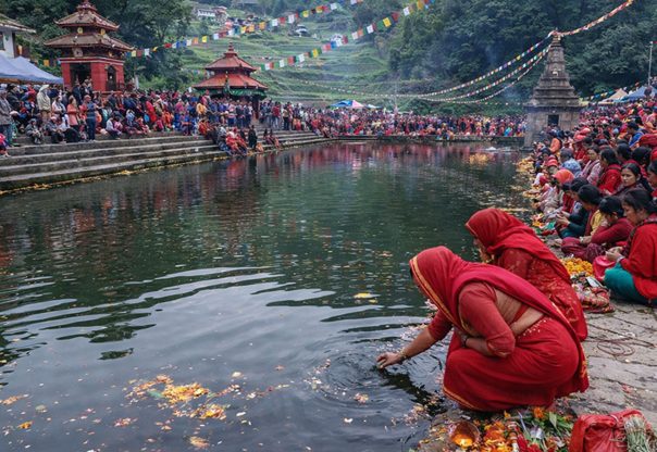 आज मातातीर्थ औंशी, आमाको मुख हेर्ने दिन