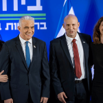नेतन्याहूलाई सत्ताबाट हटाउन दुई पूर्वप्रधानमन्त्रीले गरे पार्टी एकता