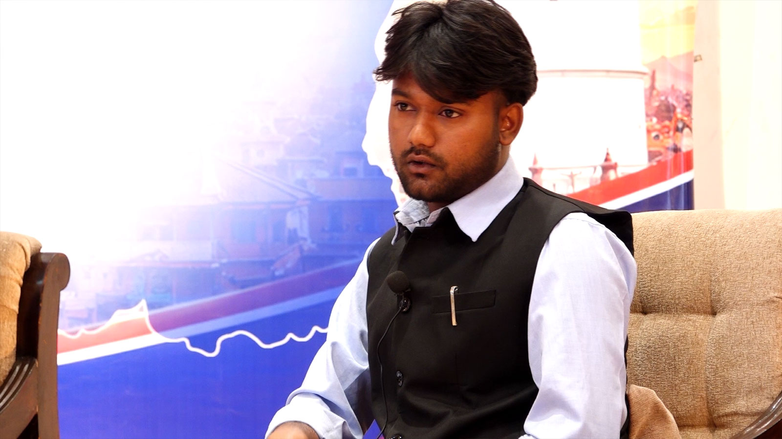 सुरक्षा संयन्त्रको कमजोरी र चरम ध्रुवीकरणले लोकतान्त्रिक संस्थाहरू कमजोर बनेको अभियन्ता अन्सारीको टिप्पणी(भिडियो) सुरक्षा संयन्त्रको कमजोरी र चरम ध्रुवीकरणले लोकतान्त्रिक संस्थाहरू कमजोर बनेको अभियन्ता अन्सारीको टिप्पणी(भिडियो)