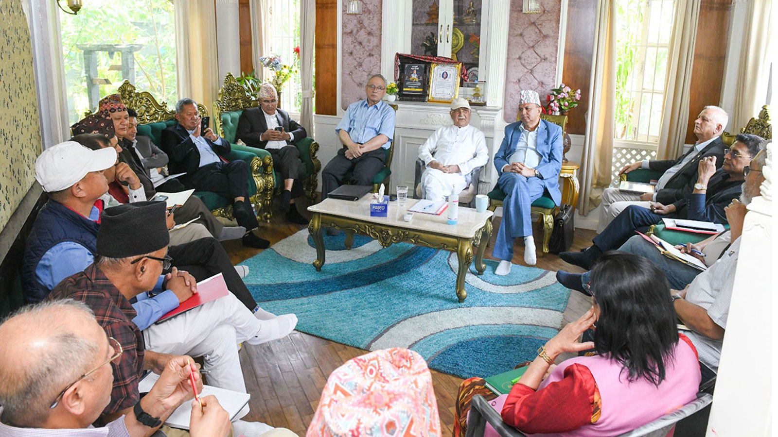 नेकपा एमालेको जारी केन्द्रीय सचिवालय बैठकमा धारणा राख्ने क्रम सकियो, ओलीद्वारा जवाफ दिन सुरु