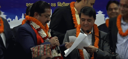महासंघका नव निर्वाचित अध्यक्ष श्रेष्ठसहित सदस्यहरुको शपथ