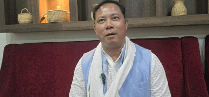 सुदूरपश्चिमका ५ सांसद आफूसँग रहेको रेशम चौधरीको दाबी, तत्काल कसैसँग पार्टी एकता नगर्ने भनाइ