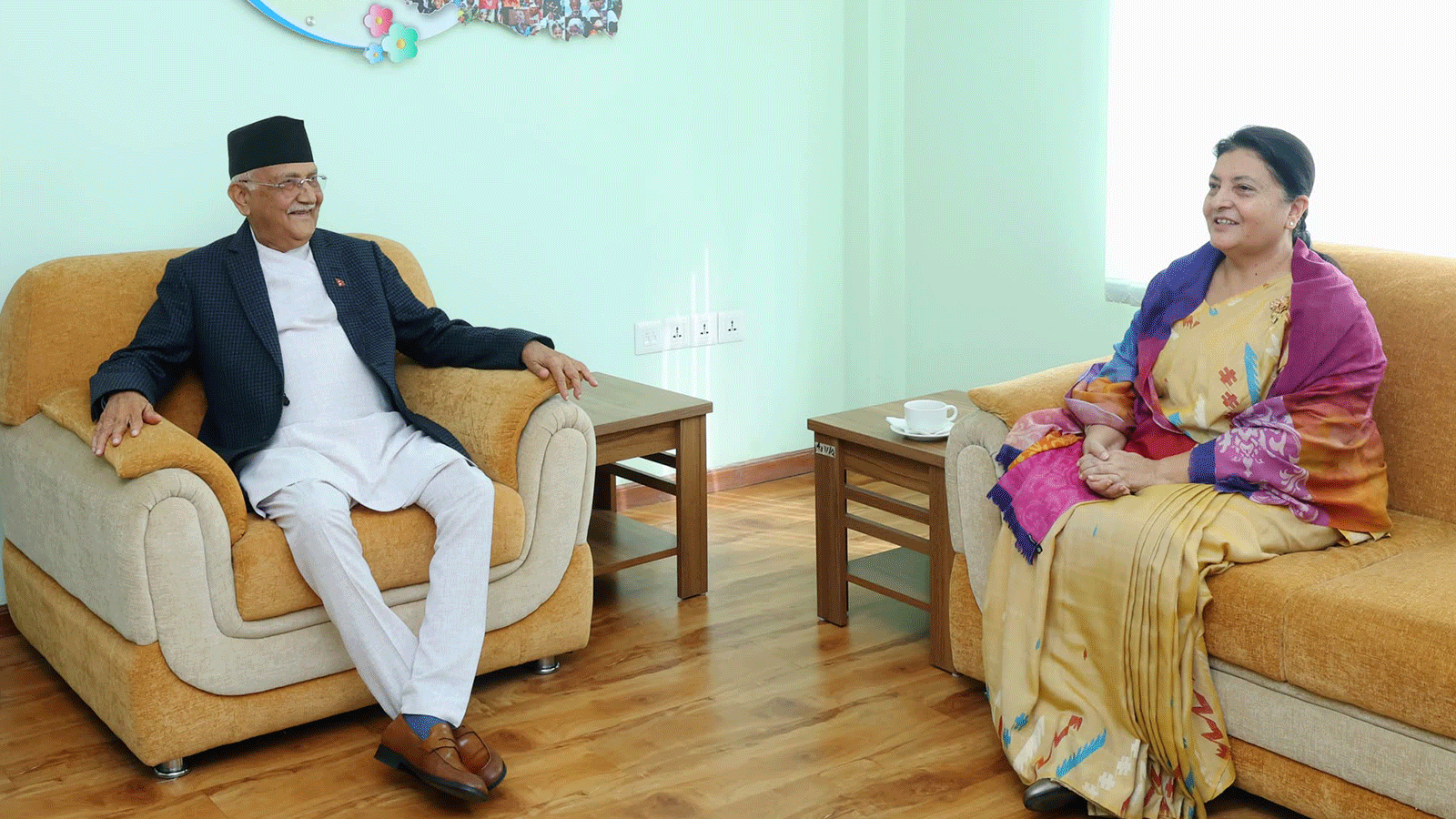 पूर्वराष्ट्रपति विद्यादेवी भण्डारी र अध्यक्ष केपी शर्मा ओलीबिच भेटवार्ता: के–के भयो  छलफल ?