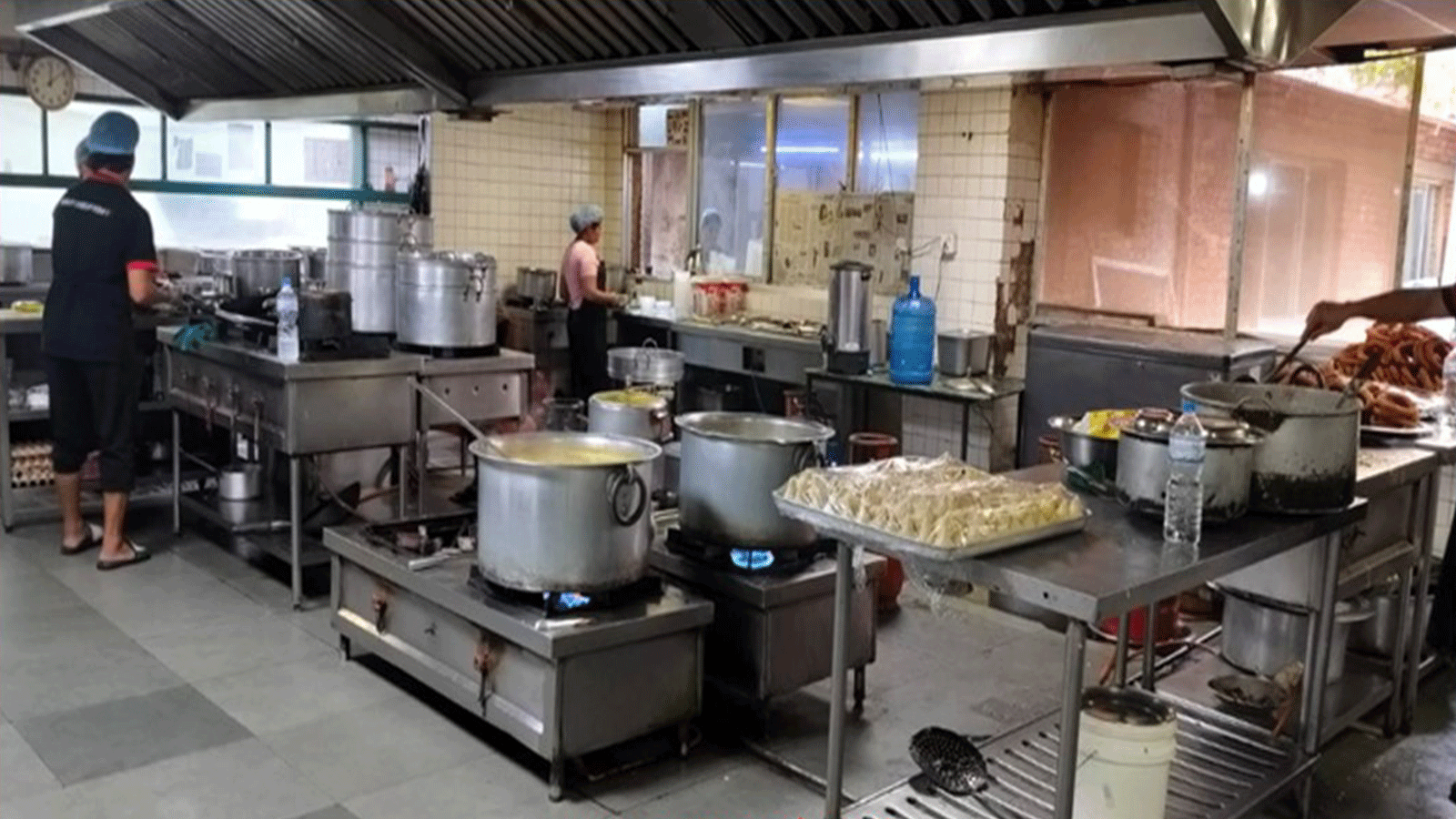 सरकारी अस्पताल तथा कलेजका क्यान्टिनहरूमा लापरबाही, खाद्य स्वच्छता कायम राख्न संयुक्त अनुगमन टोलीको निर्देशन