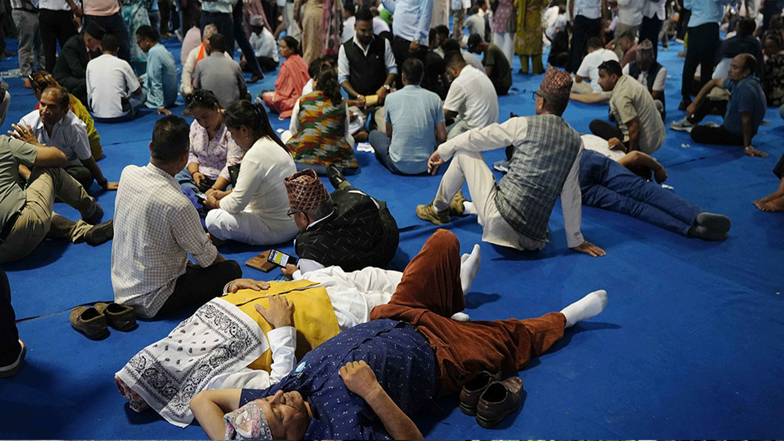रास्वपाको परिचयपत्र वितरणमा ढिलाइ भएकाले बन्दसत्र आजलाई स्थगित