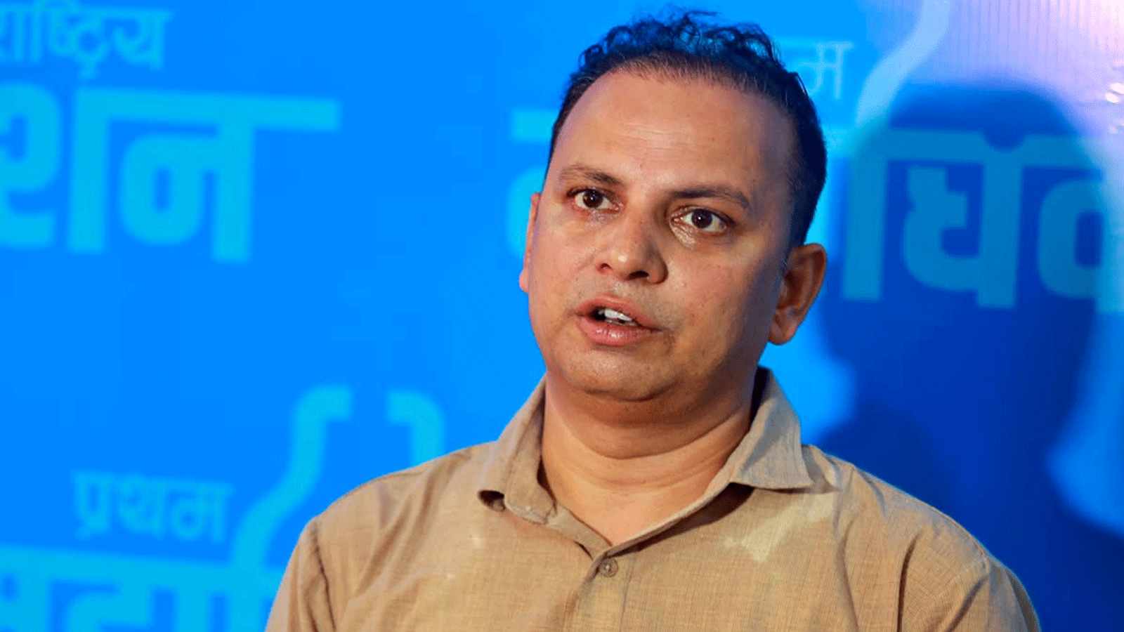 फलानोको फोन आएपछि सोचौँला भनेर मैले उम्मेदवारी दिएको होइन : मनिष झा
