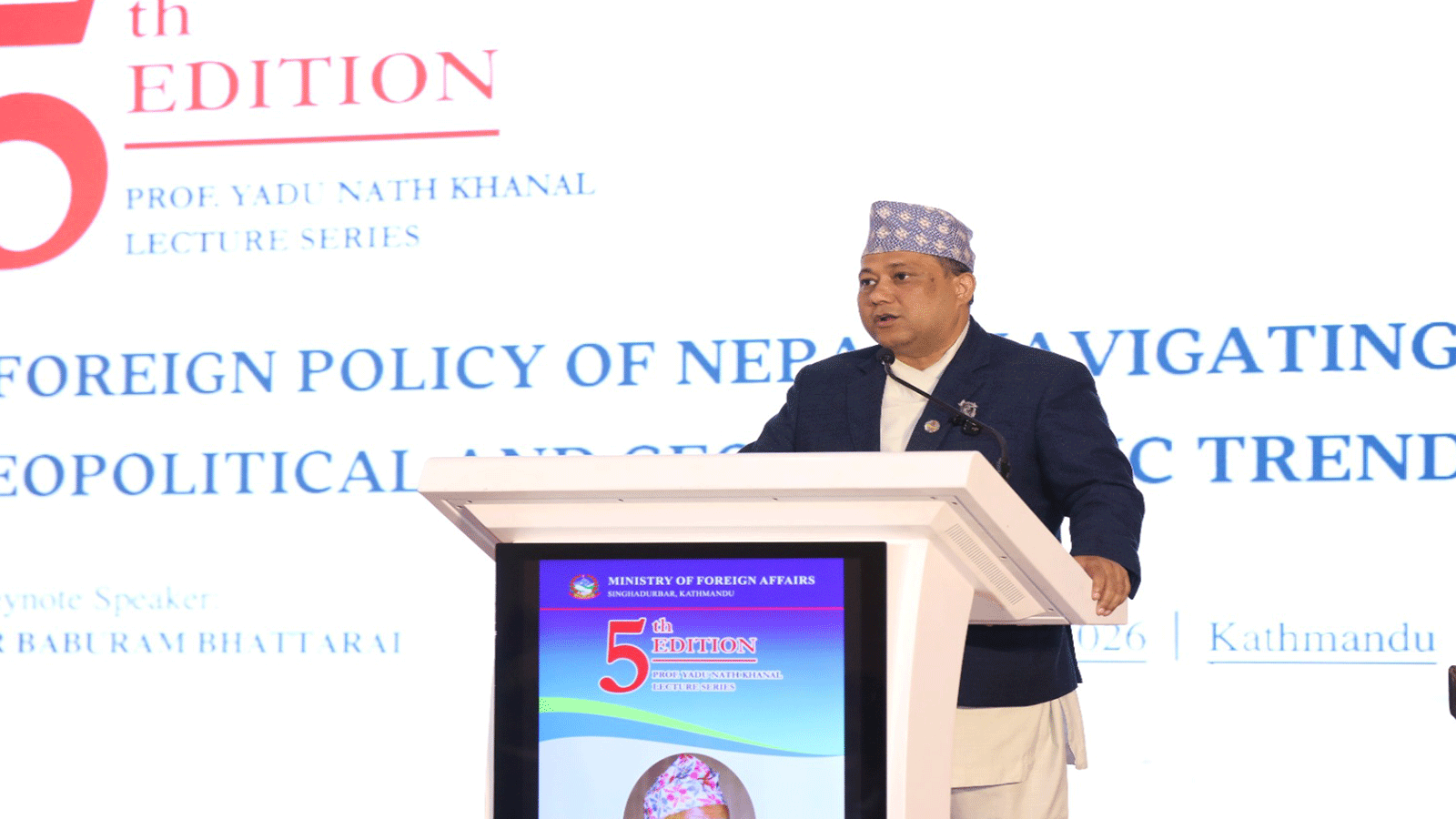 सरकारले परिणाममुखी विकास कूटनीतिमा जोड दिएको छः परराष्ट्रमन्त्री खनाल