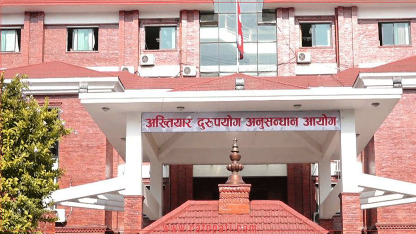 सोनमा गाउँपालिकाका प्रमुख प्रशासकीय अधिकृतविरुद्ध भ्रष्टाचार मुद्दा दायर सोनमा गाउँपालिकाका प्रमुख प्रशासकीय अधिकृतविरुद्ध भ्रष्टाचार मुद्दा दायर