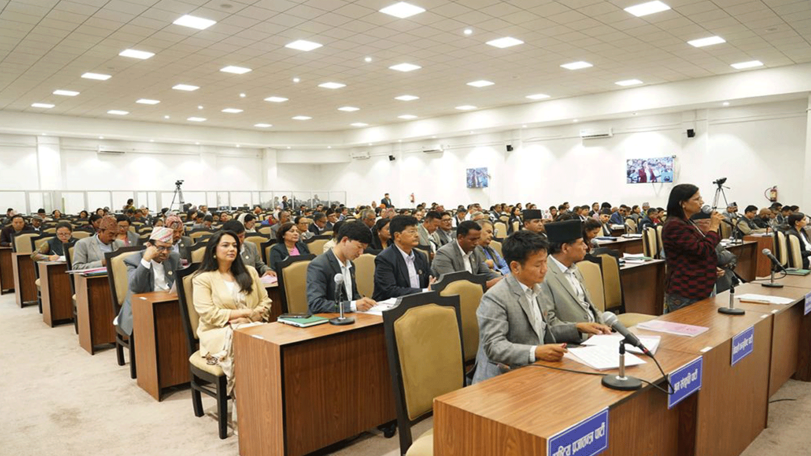 प्रतिनिधिसभा बैठक असार ११ गते बिहान ११ बजे बस्ने गरी स्थगित