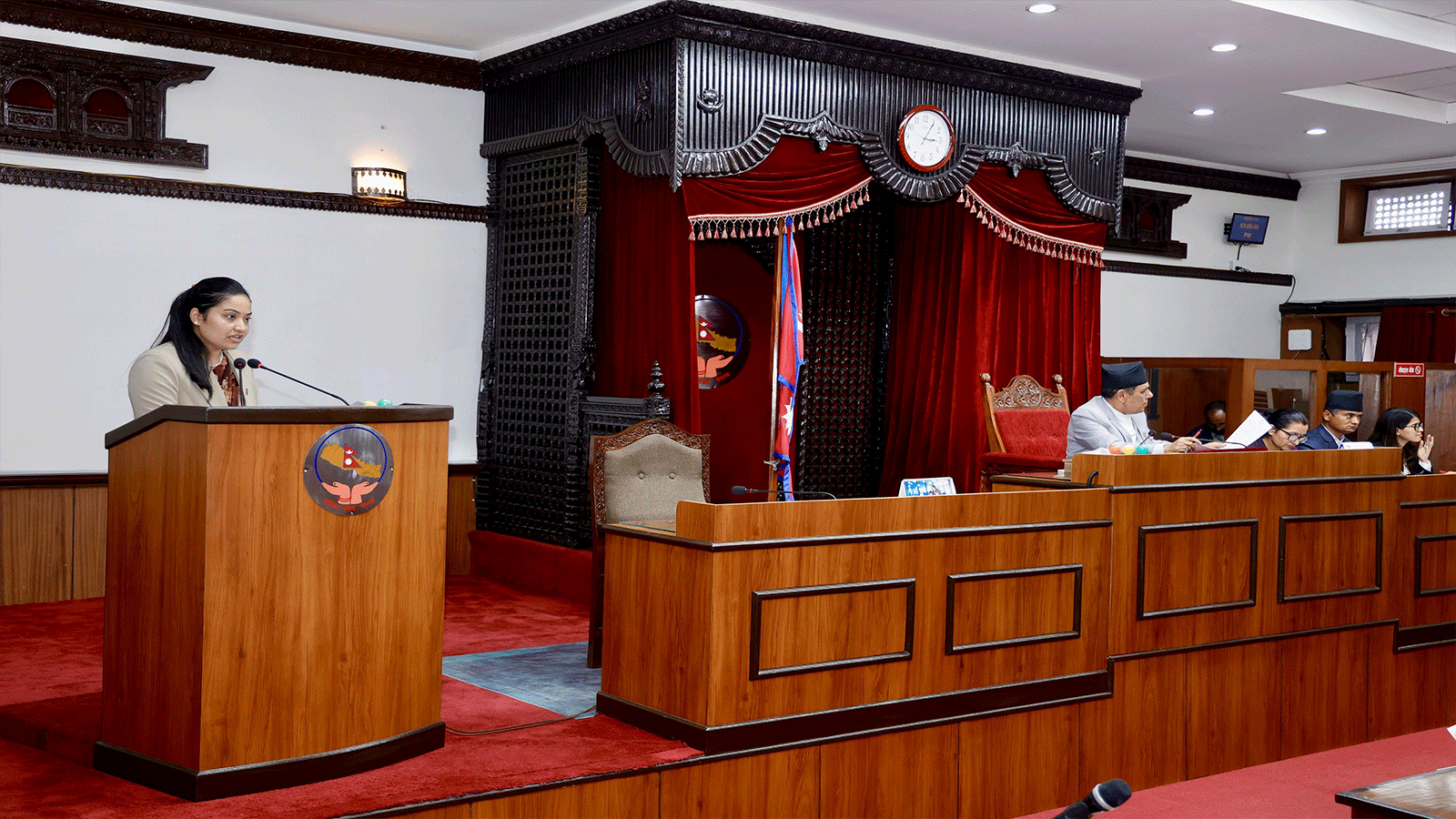 जग्गाको द्वैध स्वामित्व अन्त्य गरी किसानको हकहित संरक्षण गर्न सरकार प्रतिबद्ध छ : मन्त्री रावल