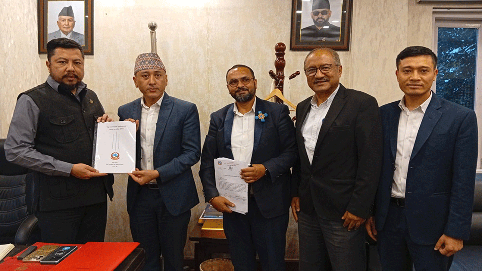 जलविद्युत् आयोजनासम्बन्धी अनुमतिपत्र बारे अध्ययन गर्न गठित समितिले के के दियो सुझाव ?