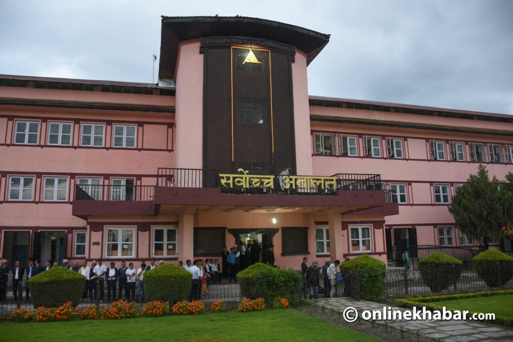 प्रतिनिधिसभा नियमावलीका दुई विवादित नियम कार्यान्वयन नगर्न सर्वोच्चको अन्तरिम आदेश