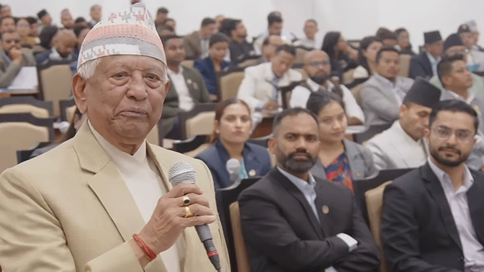 मानवअधिकार आयोगको प्रतिवेदन सार्वजनिक गर्न अर्जुननरसिंह केसीको माग मानवअधिकार आयोगको प्रतिवेदन सार्वजनिक गर्न अर्जुननरसिंह केसीको माग