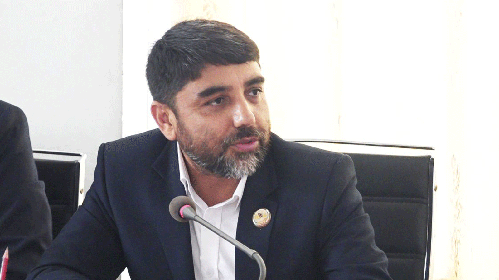बुर्लाकोटीको प्रश्न : १६ वर्षमै मतदानको अधिकार र नागरिकताकै आधारमा भोट हाल्ने व्यवस्था गर्न सकिन्छ ?