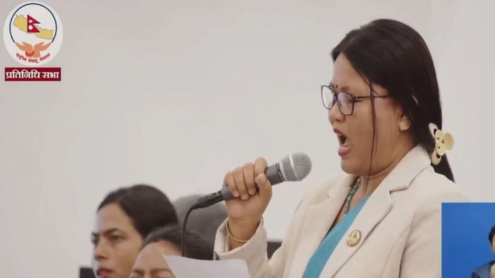 गणेश नेपालीको परिवारको सम्पूर्ण जिम्मेवारी सरकारले लिनुपर्छ : सांसद गच्छदार