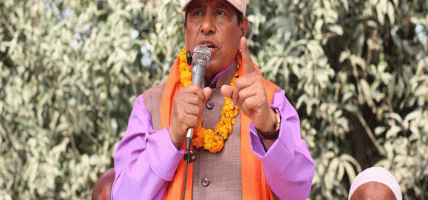 गृह मन्त्रालयबाट म हटेपछि मिटरब्याज पीडितलाई न्याय दिने कामले निरन्तरता पाएन: श्रेष्ठ गृह मन्त्रालयबाट म हटेपछि मिटरब्याज पीडितलाई न्याय दिने कामले निरन्तरता पाएन: श्रेष्ठ