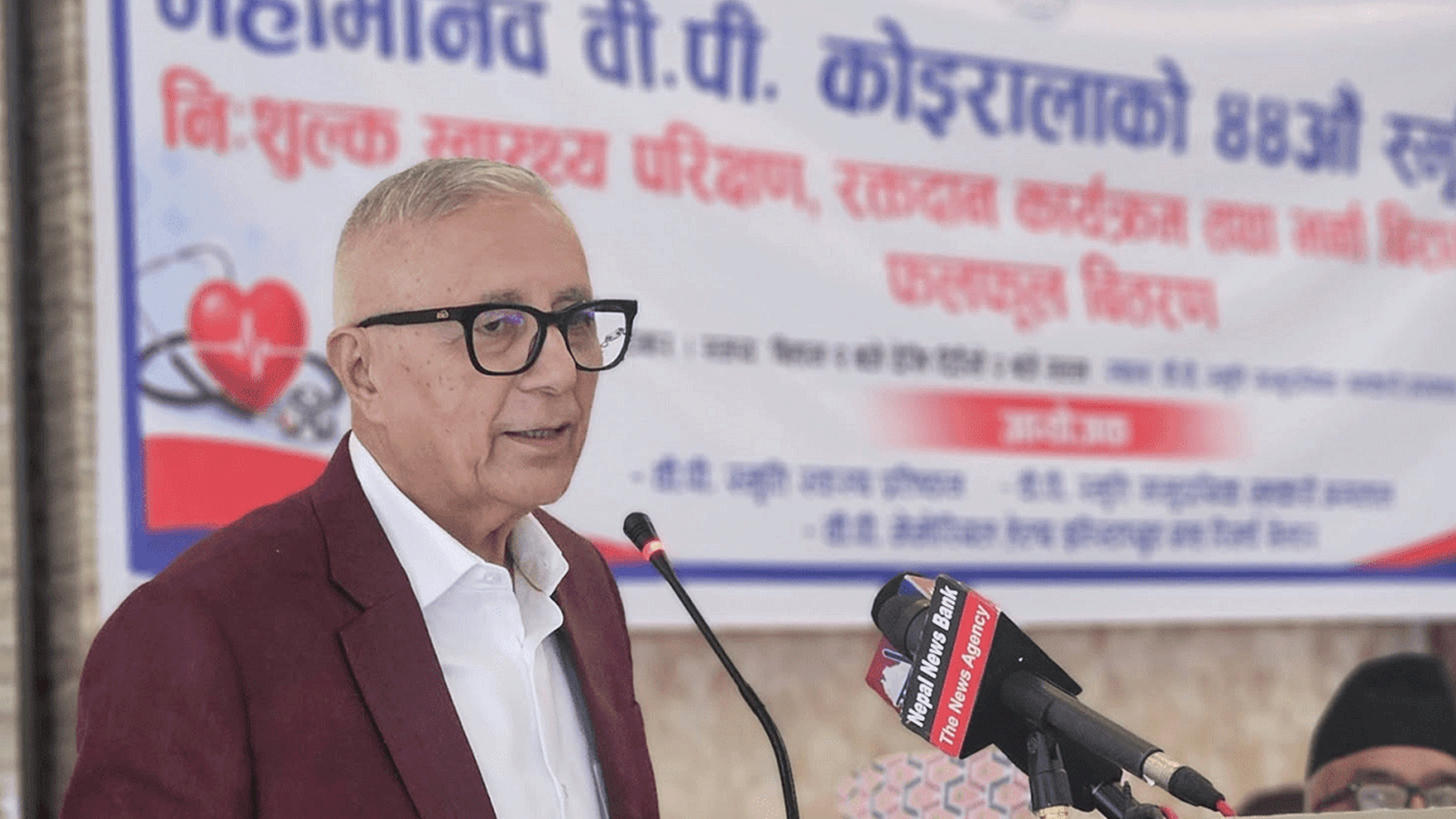 पहिले पार्टीभित्र र त्यसपछि देशका अन्य शक्तिहरूबिच राष्ट्रिय हितका लागि एकता अपरिहार्य : डा. कोइराला