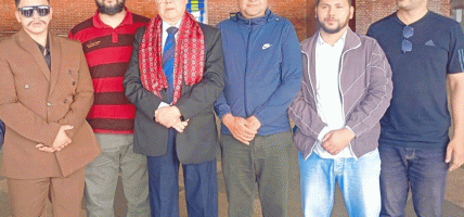 पूर्वप्रधानमन्त्री तथा नेपाली कम्युनिस्ट पार्टीका वरिष्ठ नेता झलनाथ खनाल चीन भ्रमणमा प्रस्थान पूर्वप्रधानमन्त्री तथा नेपाली कम्युनिस्ट पार्टीका वरिष्ठ नेता झलनाथ खनाल चीन भ्रमणमा प्रस्थान