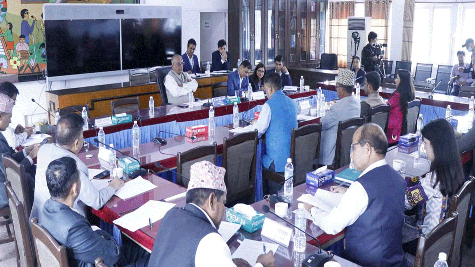 राहदानी काण्डबारे लेखा समितिमा उठ्यो प्रश्न, फाइल र कागजात झिकाएर छानबिन गर्न सांसदहरूको माग