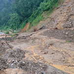 अविरल वर्षाले तीन मुख्य सडक पूर्ण बन्द, सावधानी अपनाएर मात्र यात्रा गर्न प्रहरीको आग्रह