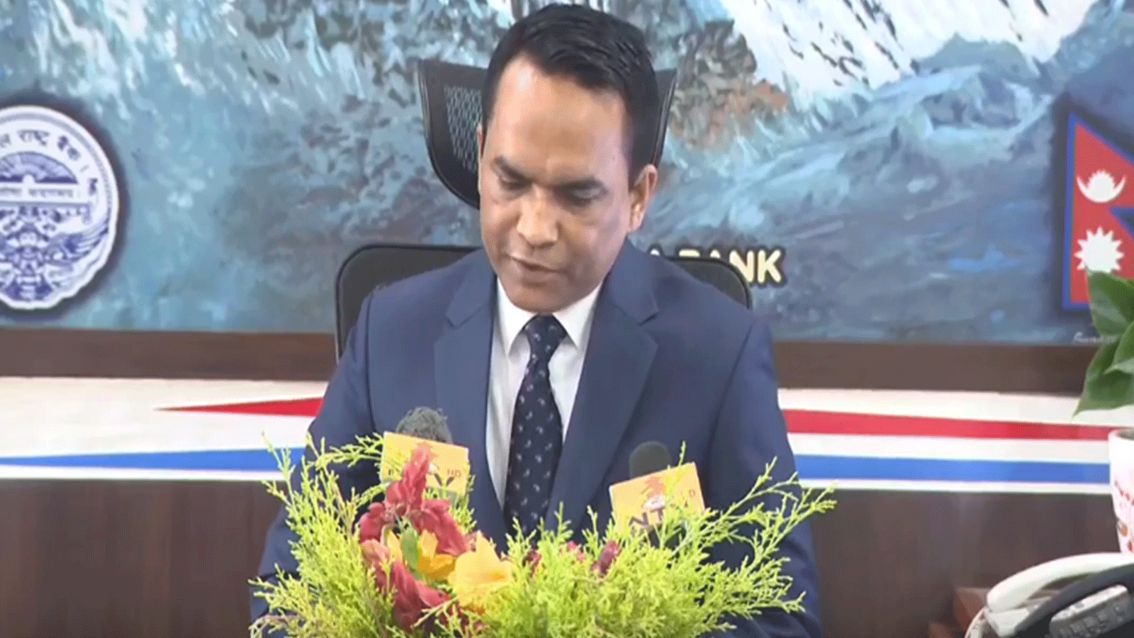 नेपाल राष्ट्र बैंकले बैंक तथा वित्तीय संस्थाहरूको पुनरवर्गिकरण गर्ने नेपाल राष्ट्र बैंकले बैंक तथा वित्तीय संस्थाहरूको पुनरवर्गिकरण गर्ने