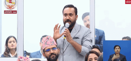 तेल लगाएर होइन नेल लगाएर आएका हौँ, सङ्घर्ष कति बेला गर्ने थाहा छ : खगेन्द्र सुनार