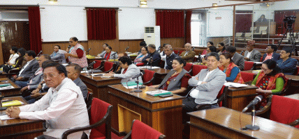 पेट्रोलियम पदार्थको कृत्रिम अभाव गराउनेमाथि कारबाही गर्न माग