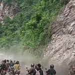 अविरुद्ध भएको मुग्लिङ-नारायणगढ सडक खण्ड सुचारु अविरुद्ध भएको मुग्लिङ-नारायणगढ सडक खण्ड सुचारु