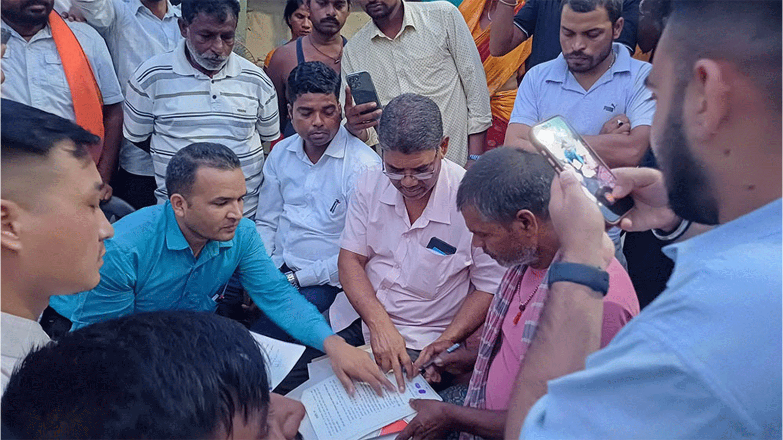 गृहमन्त्रालय र सुनसरी घटनाका मृतक परिवारबीच ७ बुँदे सहमति गृहमन्त्रालय र सुनसरी घटनाका मृतक परिवारबीच ७ बुँदे सहमति