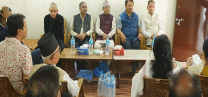 नेपाली कांग्रेस इतर समूहको राष्ट्रिय भेला सुकेधारास्थित मिराकल पार्टी प्यालेसमा