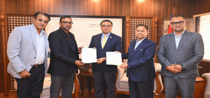 शिवम् सिमेन्टद्वारा २१ लाख राहत प्रदान, पुनर्निर्माणका लागि ११ हजार बोरा सिमेन्ट