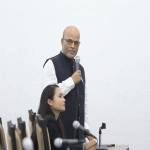 सांसद सिंहको प्रश्न : मधेसमा हजारौँ प्रहरी पठाउन बजेट हुने, शिक्षक पठाउन किन नहुने ?