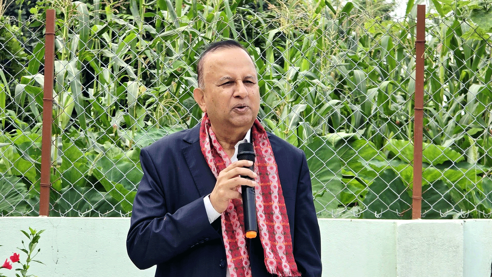 ओली र लेखक पक्राउ गरेकोमा प्रधानमन्त्री र गृहमन्त्रीले माफी माग्नुपर्छ, नभए राजीनामा दिनुपर्छ: शंकर पोखरेल